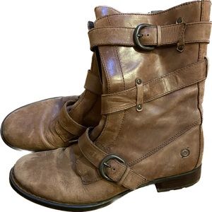 Born Size 9.5 Women’s Leather buckle strap Moto boots mid calf